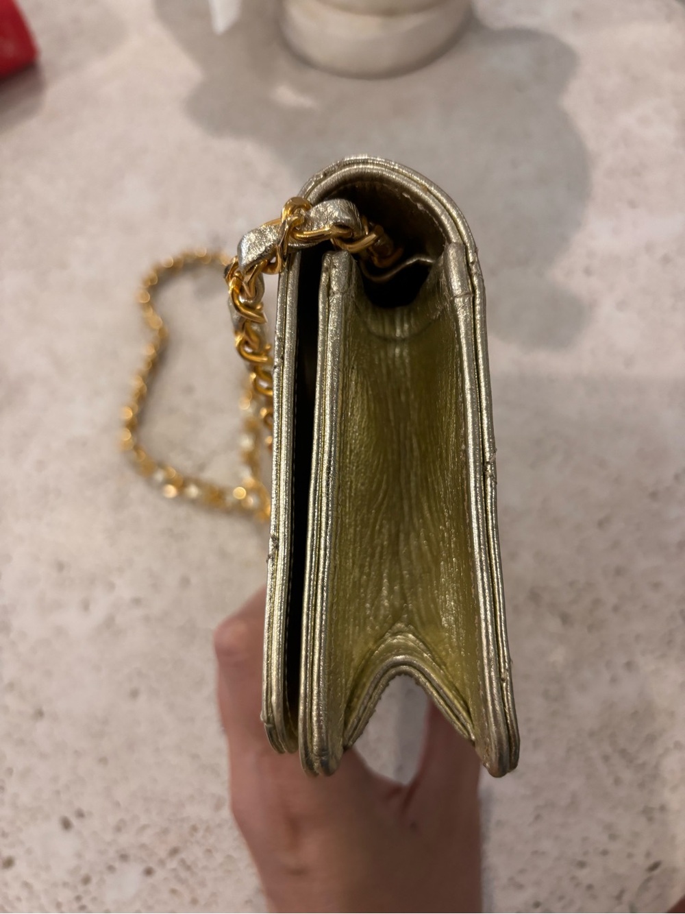 Authentic CHANEL vintage classic single flap 24k gold hardware - Picture 7 of 14